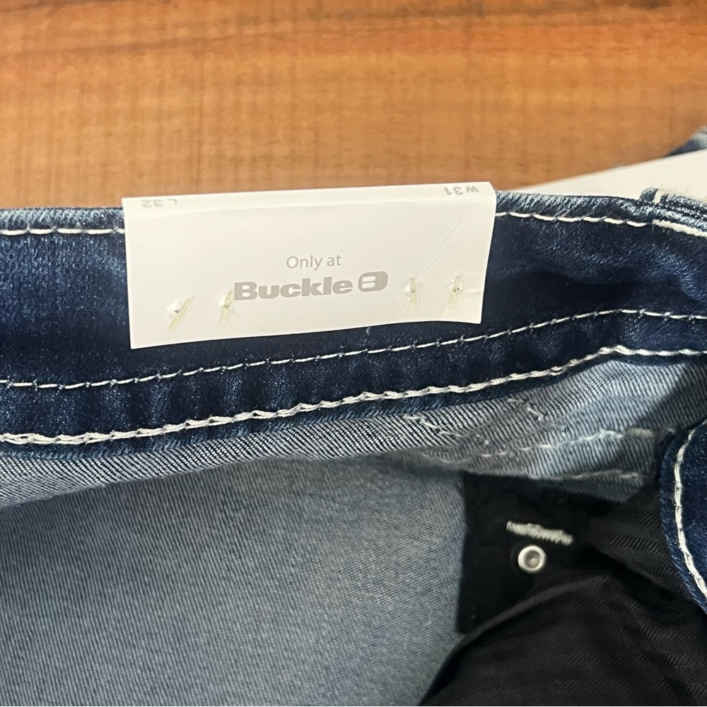 Miss Me Angel Wings Mid Rise Curvy Bootcut Jeans Size 31 - Picture 4 of 10